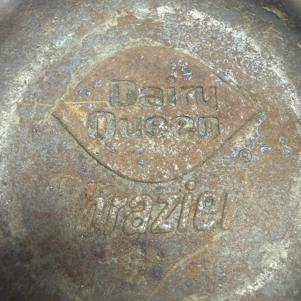 Vintage 1960's Dairy‎ Queen DQ Brazier advertising Metal Ashtray Rusty